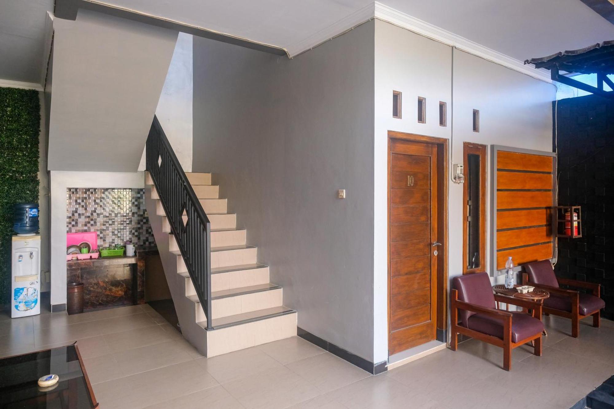 Al Abror Homestay Mandala Krida Mitra Reddoorz Yogyakarta Eksteriør billede