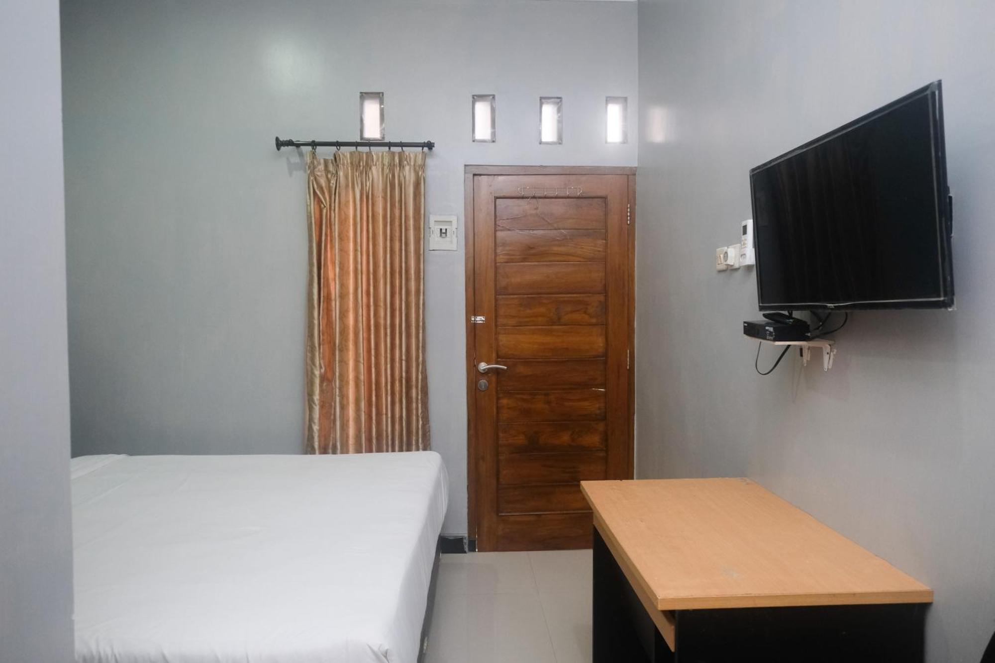 Al Abror Homestay Mandala Krida Mitra Reddoorz Yogyakarta Eksteriør billede
